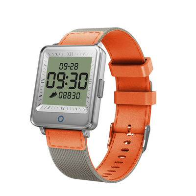 Les doubles hommes de Smart Watch de l'écran CV16 synchronisent le traqueur imperméable Smartwatch de forme physique de l'activité IP67 pour le téléphone androïde d'IOS